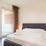 Roggia By Quokka 360 - Centrally Located Flats With Parking *