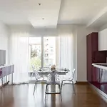 Roggia By Quokka 360 - Centrally Located Flats With Parking شقة لوغانو
