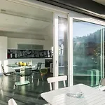 شقة Roggia By Quokka 360 - Centrally Located Flats With Parking