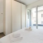 Roggia By Quokka 360 - Centrally Located Flats With Parking * لوغانو