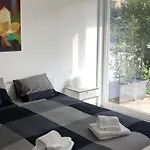 Roggia By Quokka 360 - Centrally Located Flats With Parking * لوغانو