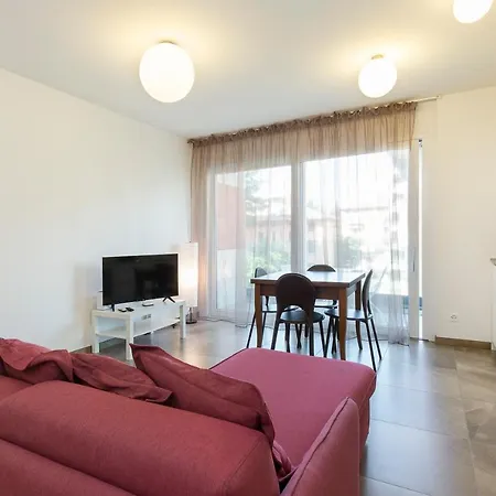 公寓 Roggia By Quokka 360 - Centrally Located Flats With Parking 盧加諾
