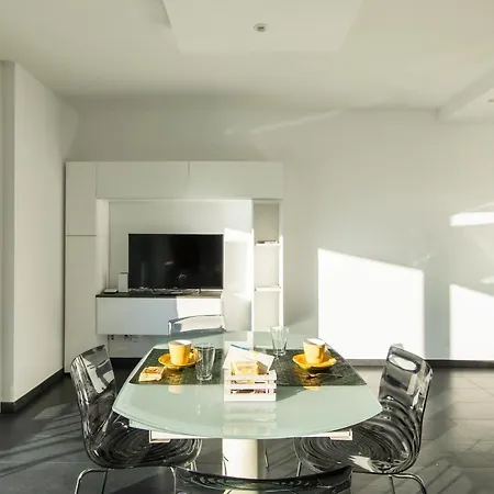 Roggia By Quokka 360 - Flats With Parking Space Lugano