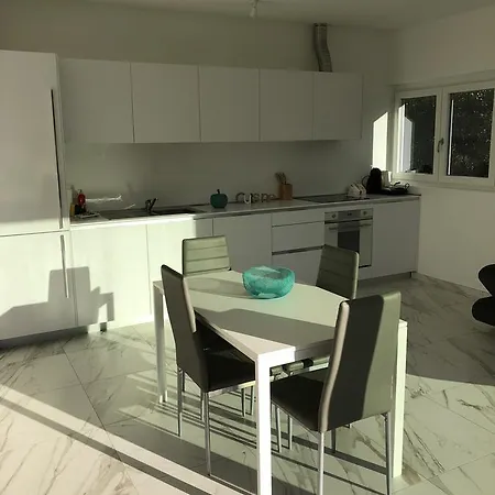 Roggia By Quokka 360 - Centrally Located Flats With Parking *