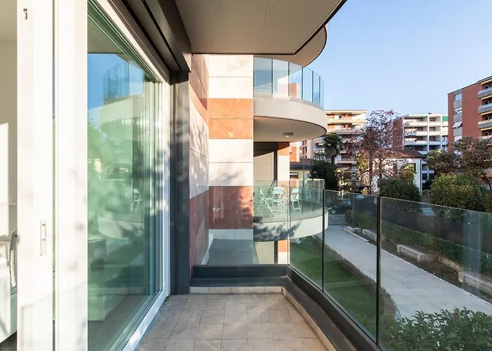 公寓 Roggia By Quokka 360 - Flats With Parking Space