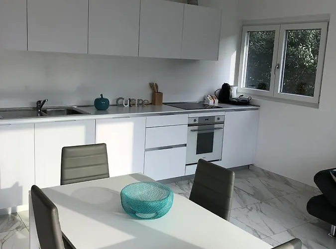 Roggia By Quokka 360 - Flats With Parking Space Lugano