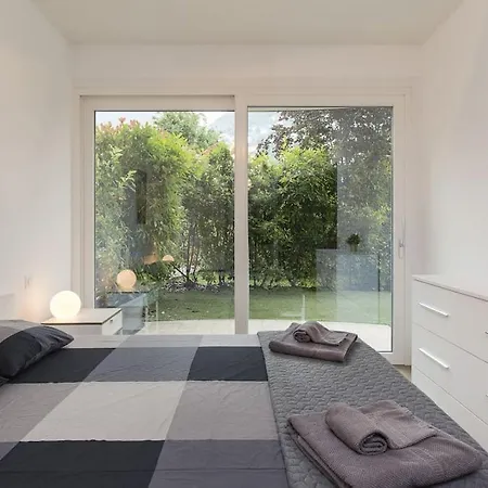 Lägenhet Roggia By Quokka 360 - Flats With Parking Space Lugano